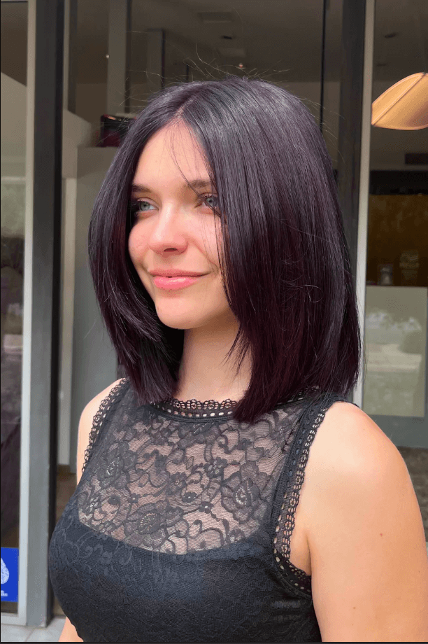 kare malli bob haircut konto malli xtenisma kommotirio argyroupoli hair salon dark purple hair purple bob haircut skouro mov malli