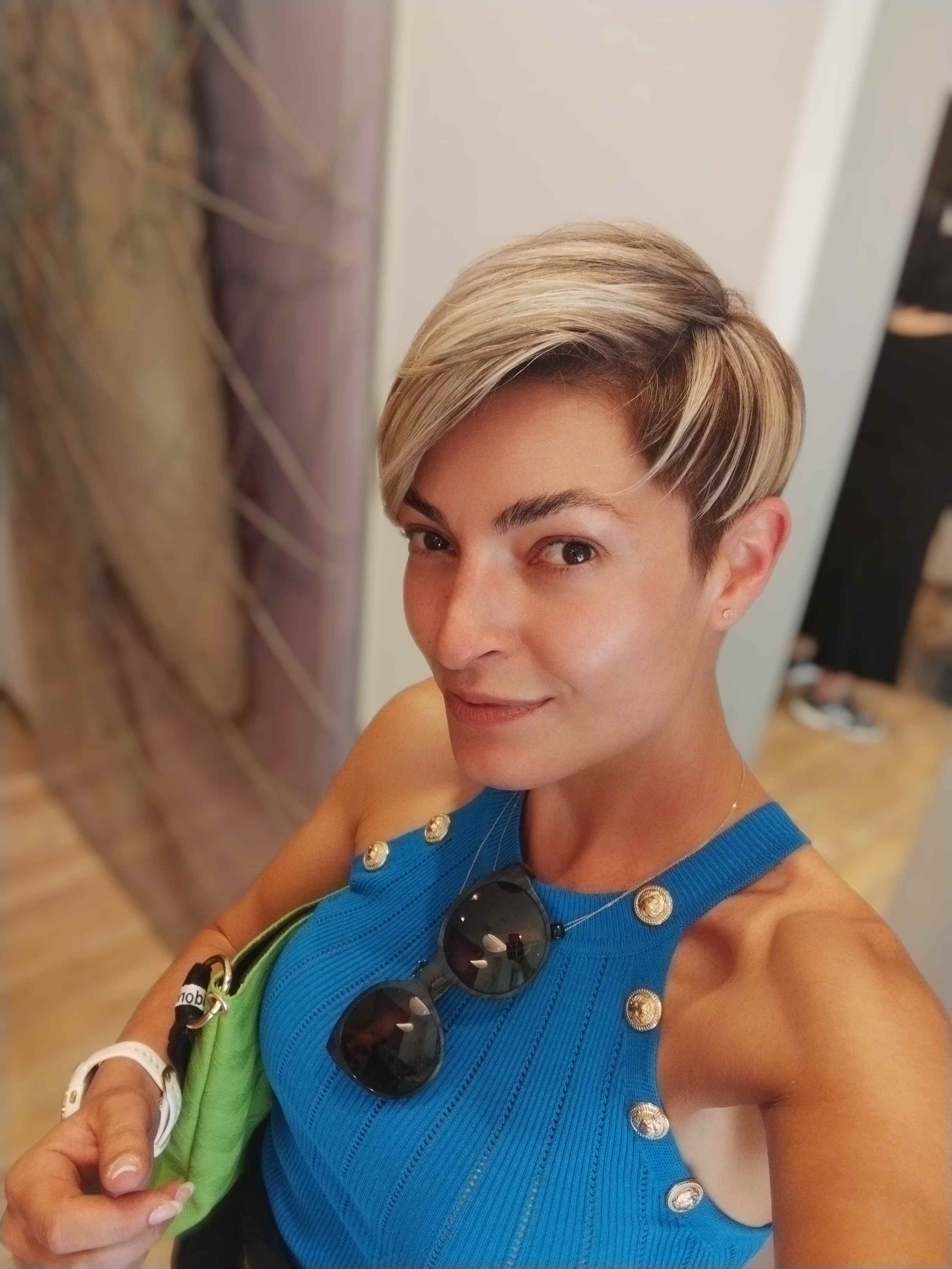 konto malli pixie haircut pixie hair xantho konto malli xanta mallia blonde hair short hair kommotirio hair salon