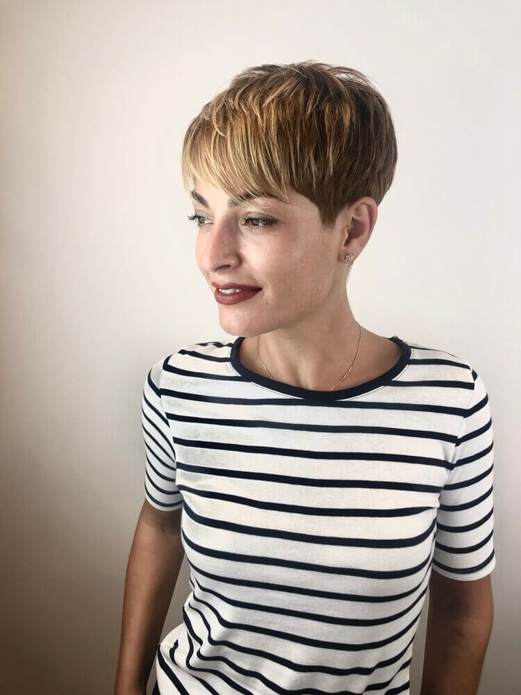 antavgies konto malli pixie haircut pixie hair xantho konto malli xanta mallia blonde hair short hair kommotirio hair salon