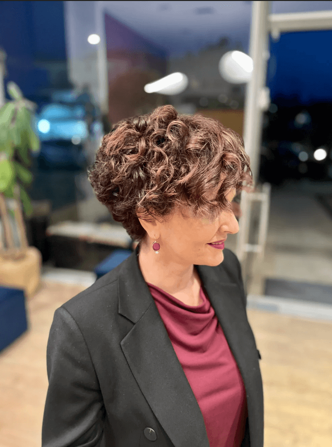 konto malli short hair kommotirio hair salon wavy hair brunette wavy hair argyroupoli