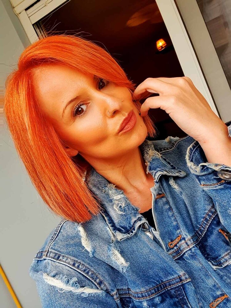 ginger hair ginger hairstyle ginger color xalkino xroma malliwn ginger bob haircut kommotirio xtenisma color experts argyroupoli