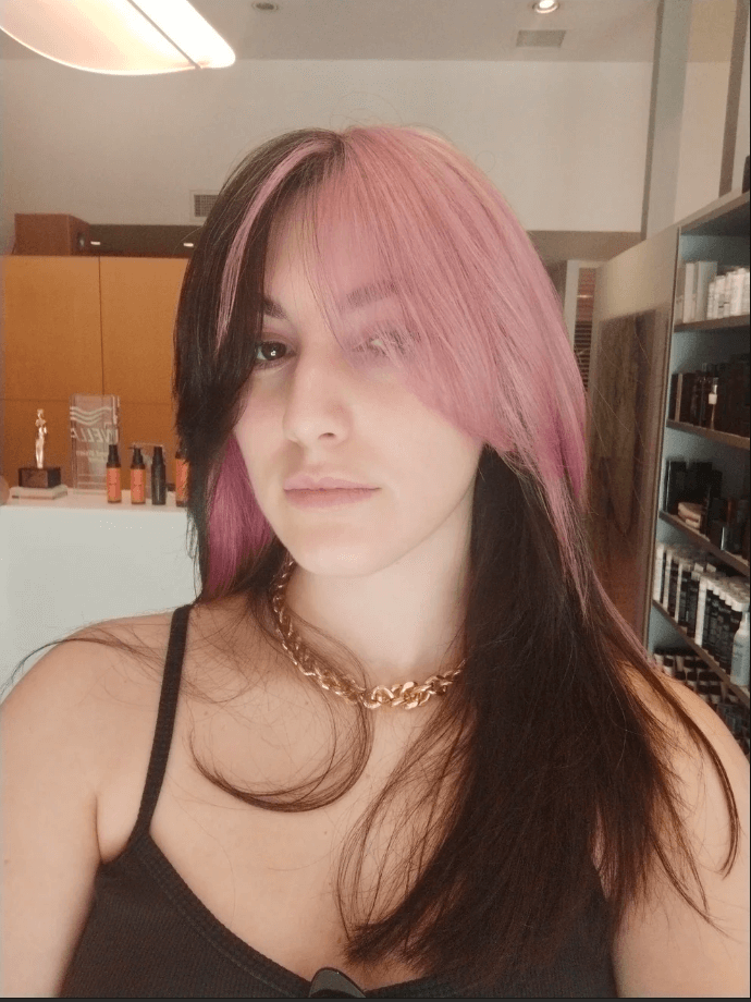 two tonned hair color dixroma mallia pink and black hair color long hair color experts kommotirio hair salon vafi malliwn