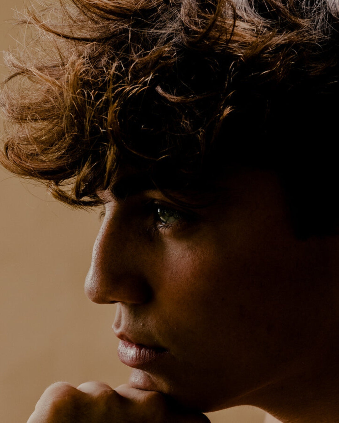 Αν θες να δημιουργήσεις ένα νέο hairstyle στα μαλλιά σου, δες τα 6 πιο funky κουρέματα του φθινοπώρου