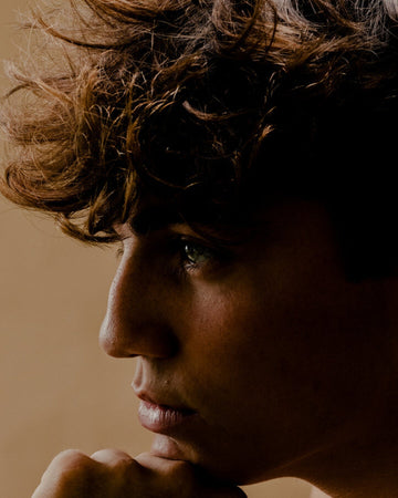 Αν θες να δημιουργήσεις ένα νέο hairstyle στα μαλλιά σου, δες τα 6 πιο funky κουρέματα του φθινοπώρου
